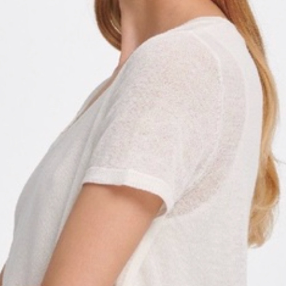 NWOT 🦋 DKNY V-Neck sweater w/side ties | Large - Picture 6 of 13